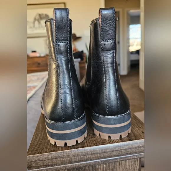 MADEWELL Genuine Leather Chelsea Boots Tan Lug sole low heel Black Size 9.5 - Picture 5 of 10